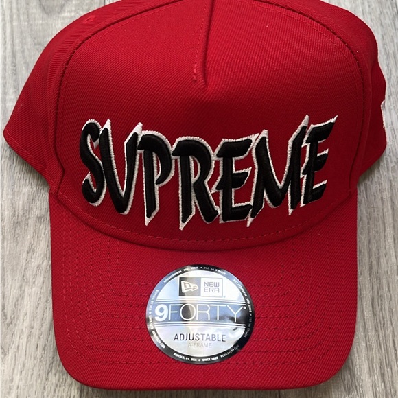 Supreme Bold Red 9FORTY Cap